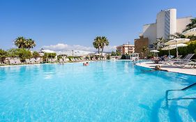 Capo Peloro Resort Сицилия